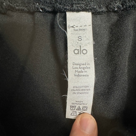ALO Yoga Women's Terrycloth Black Athletic Shorts - Picture 3 of 6